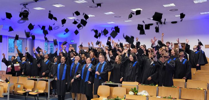 25_AbsolventenverabschiedungFMB